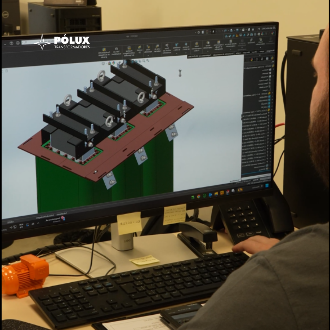 Como é feito o projeto de um transformador de média tensão