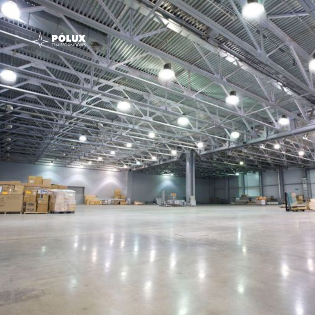 Transformadores monofásicos a seco para iluminação industrial