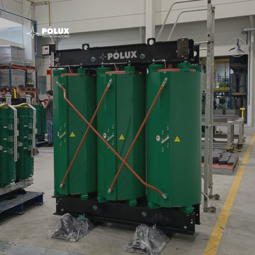 Transformador trifásico a seco para data centers corporativos de missão crítica